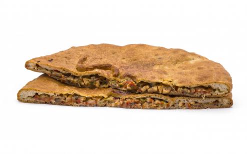 La Empanada de Setas, es una de las empanadas especiales, de la época otoñal, por la riqueza de setas que se encuentran en los bosques de Galicia en esta época del año.