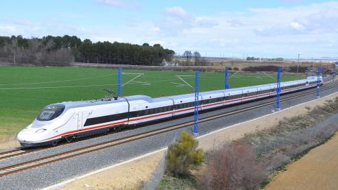   Este tren de alta velocidad será el primero completamente privado del mundo  -Conectará estas dos ciudades, a 386 kilómetros de distancia, en menos de 90 minutos.  