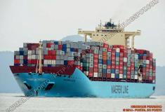 El "Maersk Leon" de 300 metros de eslora y el mayor carguero en la historia del Puerto de Vigo